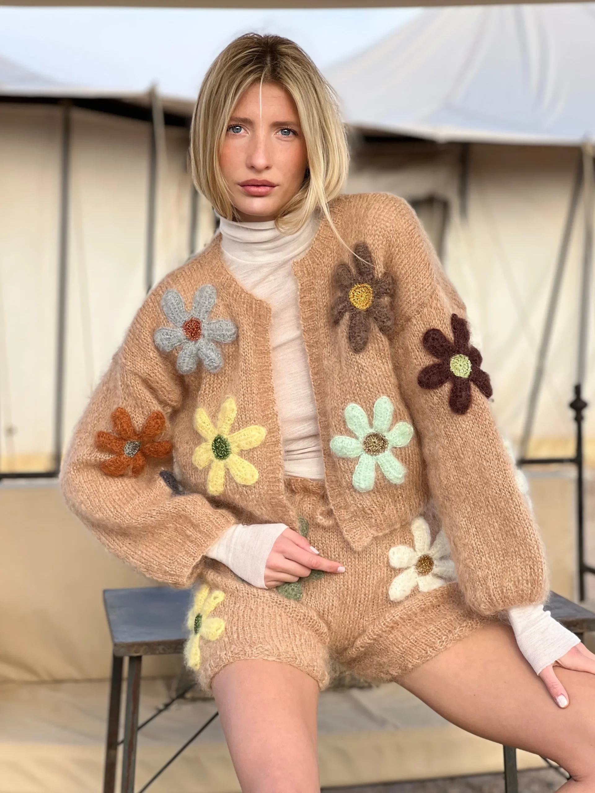 BOLERO FREE FLOWERS BEIGE